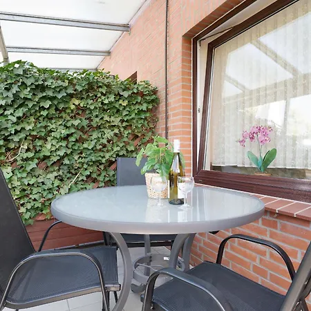 Haus Tanneck 1 * Kellenhusen